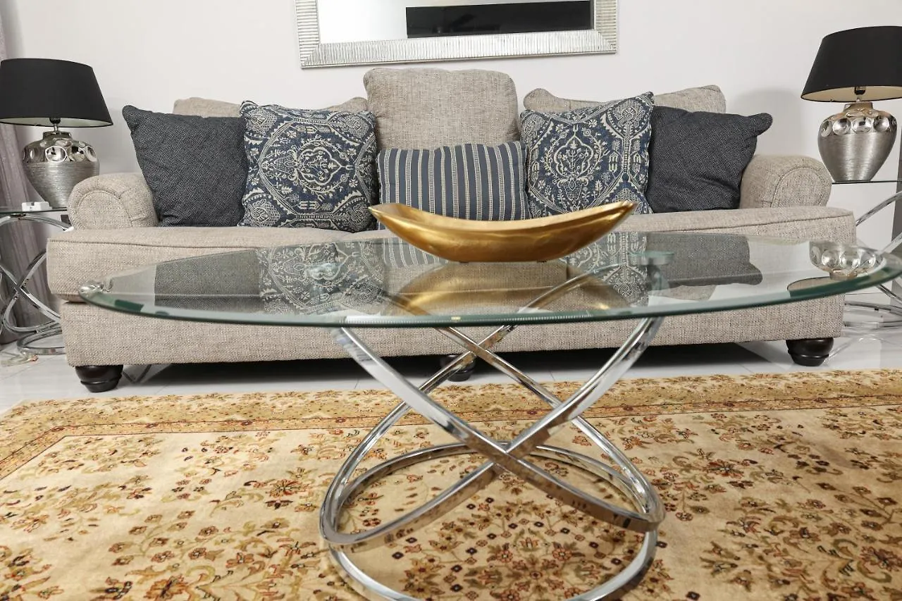 Bella Studio Apartments - Chic Suite كينغستون