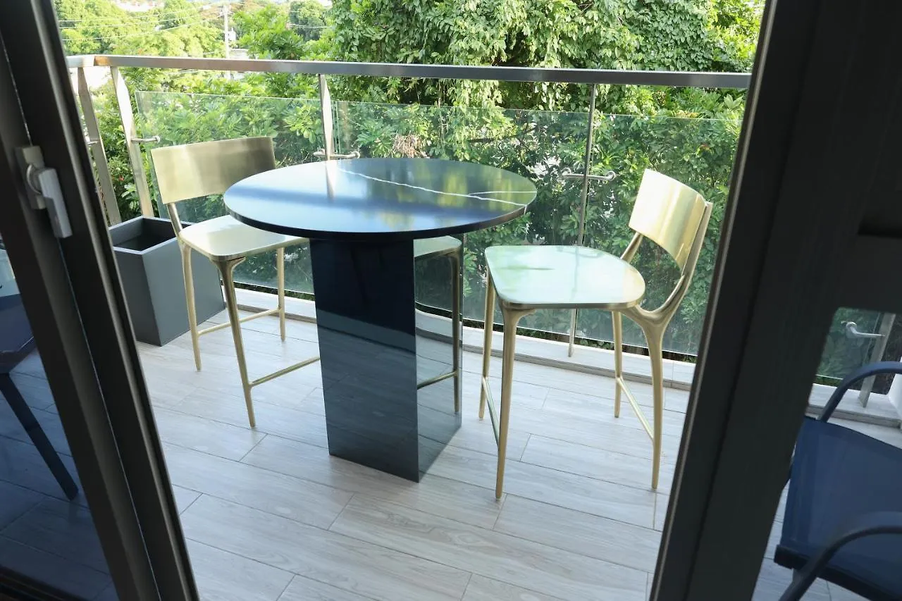 Bella Studio Apartments - Chic Suite كينغستون